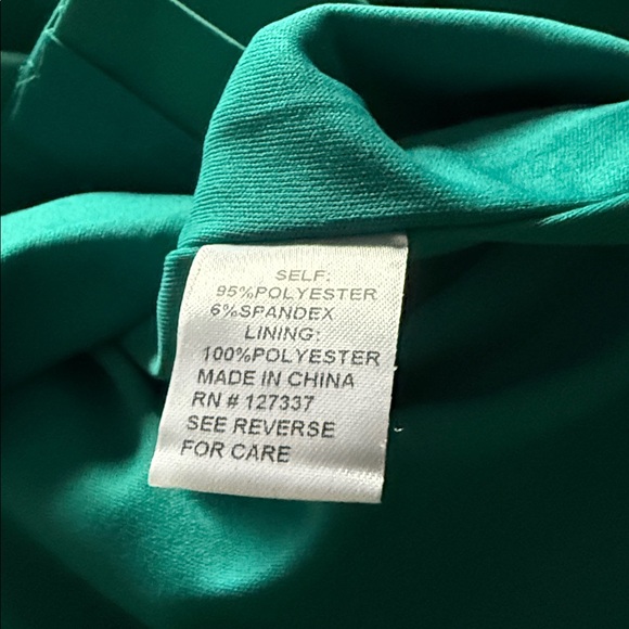 Cocktail dress 👗 - Picture 5 of 6